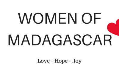 June News from Jacky Lowe: Women of Madagascar