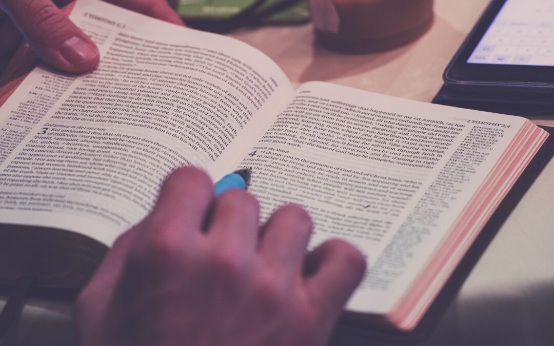 reading the bible and underlining passages